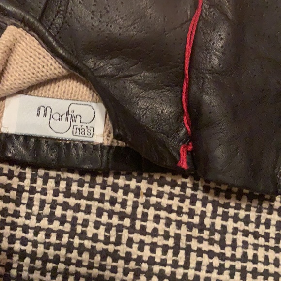 - NWT Leather Gloves - - Picture 3 of 4